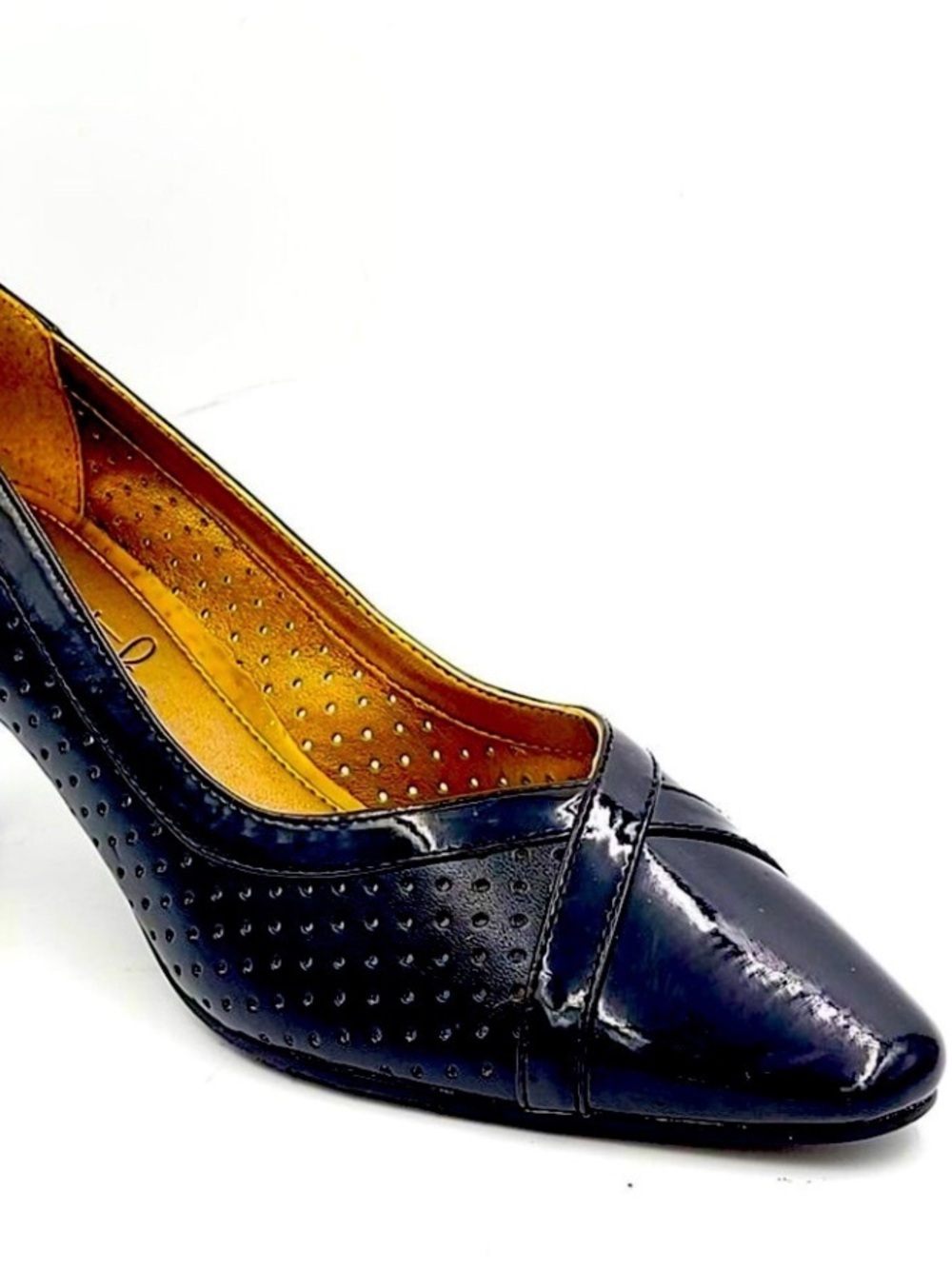 Black Patent Leather Pumps Hush Puppies Soft Style 2.5” Heel Size 8.5 New In Box